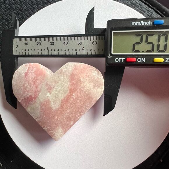 Pink Opal Heart Carving‎ (#8) - Picture 7 of 9